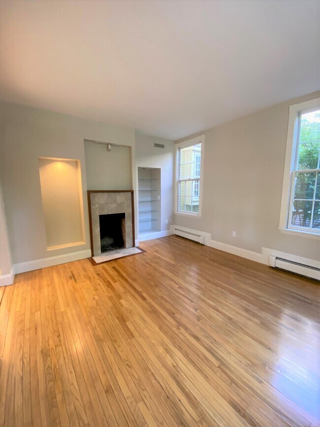 Photo - 259 Mount Auburn St