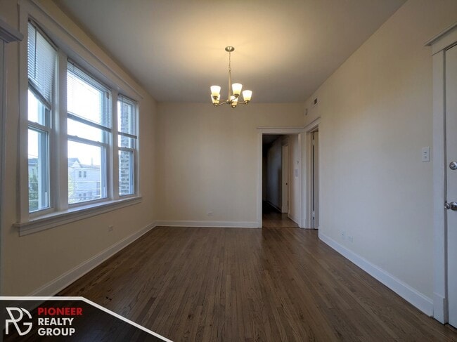 Photo - 2820 N Troy St Unit 3F