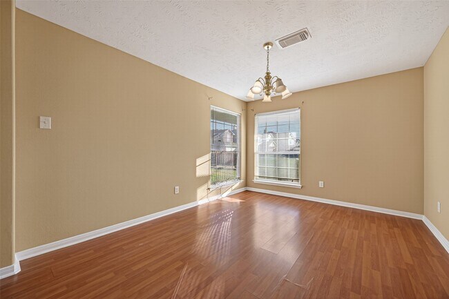 Photo - 3006 Palace Oaks Dr