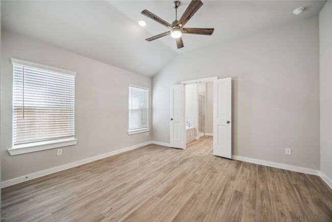 Photo - 21655 Wave Holw Dr