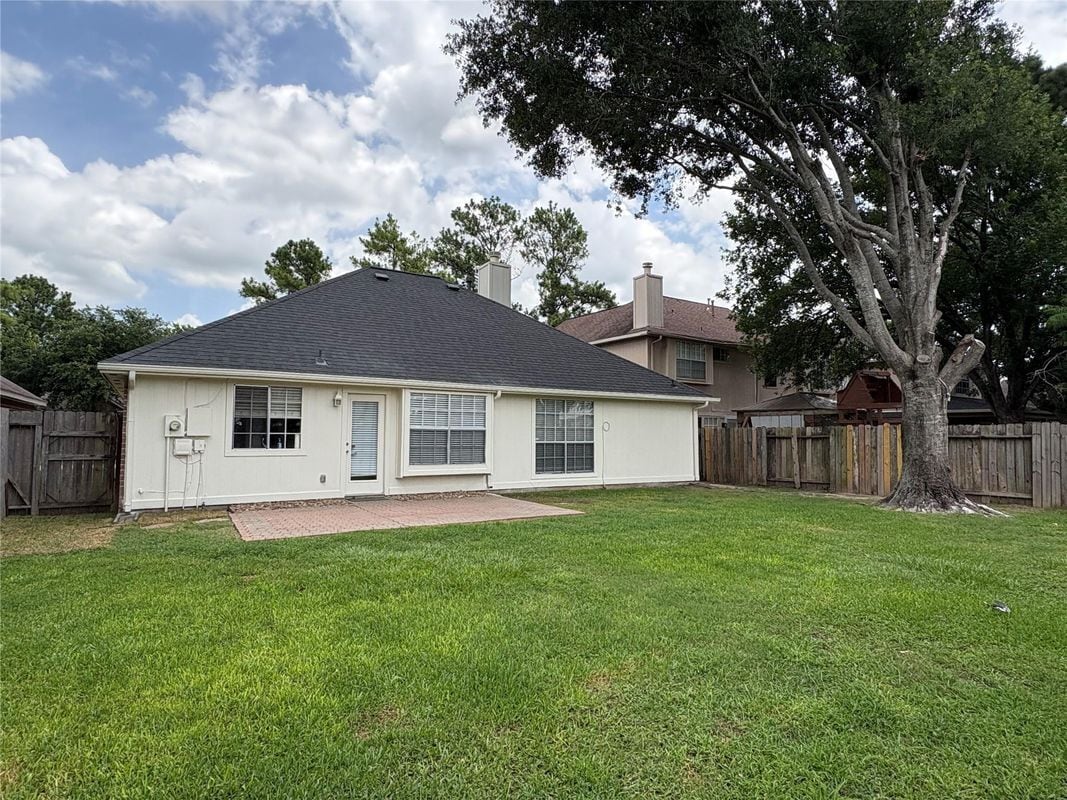 Photo - 14815 Carolina Falls Ln