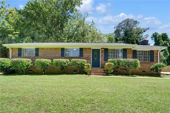 Photo - 606 Evergreen Dr House