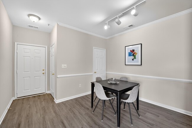 Brittany Commons Apartments