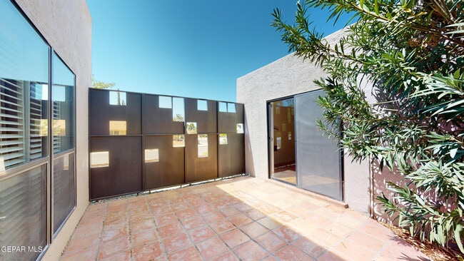 Photo - 6957 Oveja Ave