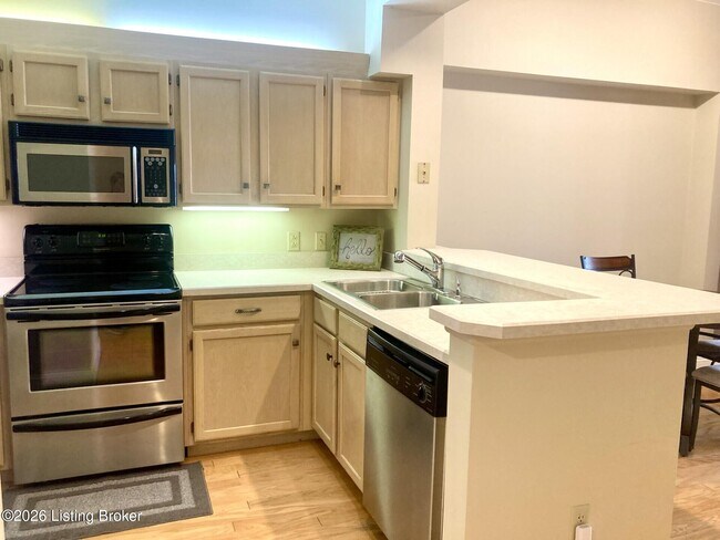 Photo - 1 Riverpointe Plaza Unit APT 517
