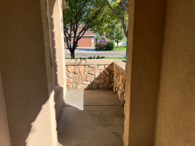 Photo - 61 S Grandean Way