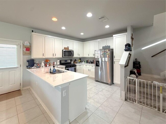 Photo - 2004 Pecan Island Dr