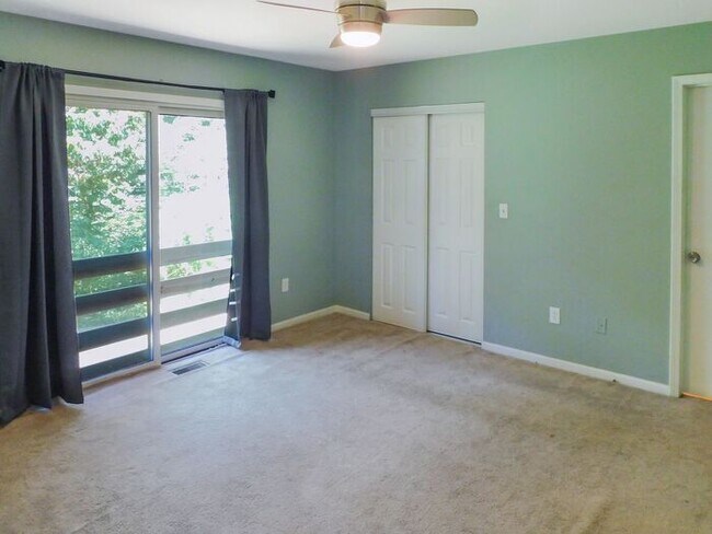 Photo - 327 White Sands Dr