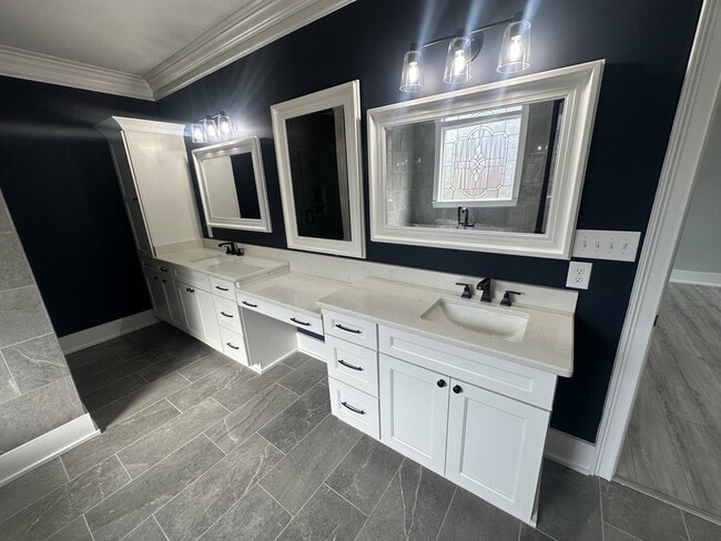 Photo - 253 Shawcroft Rd