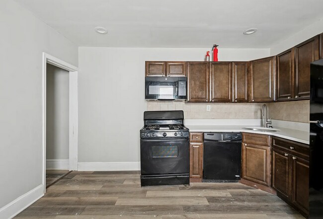 Photo - 424 N 64th St Unit 1