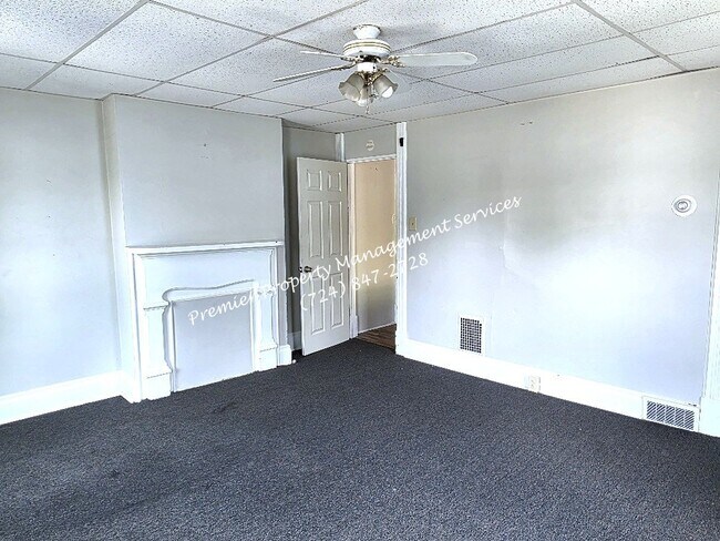 219 13th St Unit 2