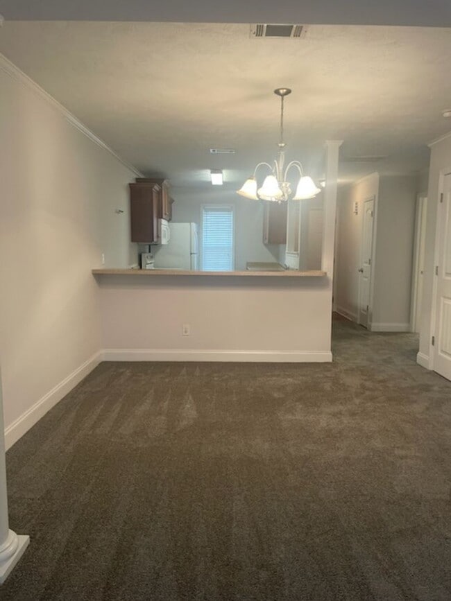 Photo - WEST AUGUSTA TOWNHOME CONVENIENT TO MEDICAL AND SCHOOLS