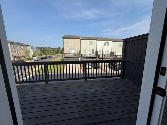 Photo - 900 Colton Dr