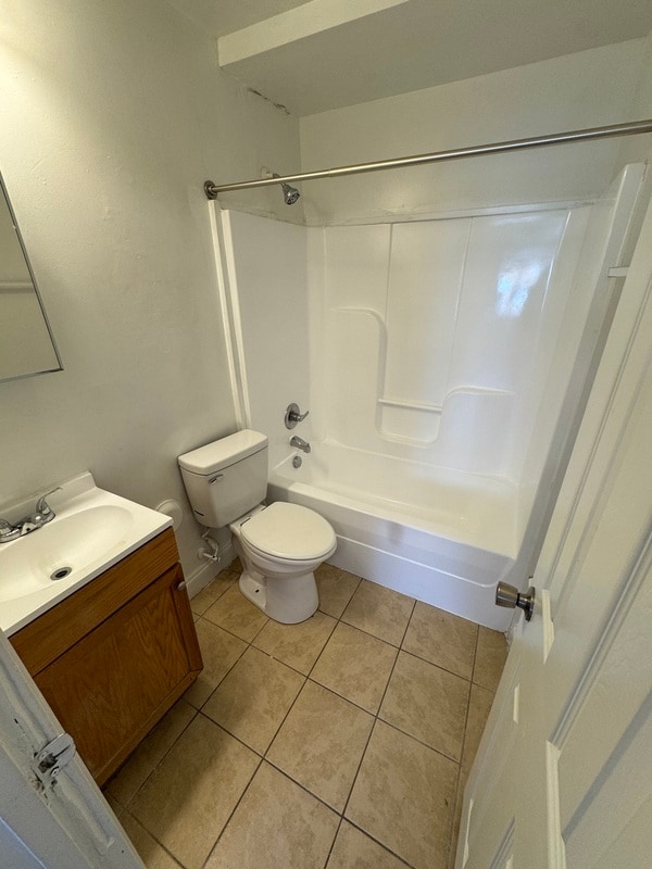 Photo - 2100 Phaup St Unit 2 bedroom