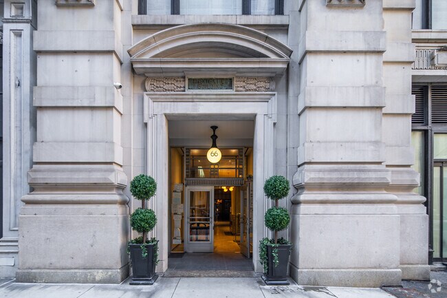 Photo - 241 Church St