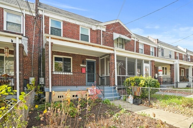 Photo - Brentwood Beauty