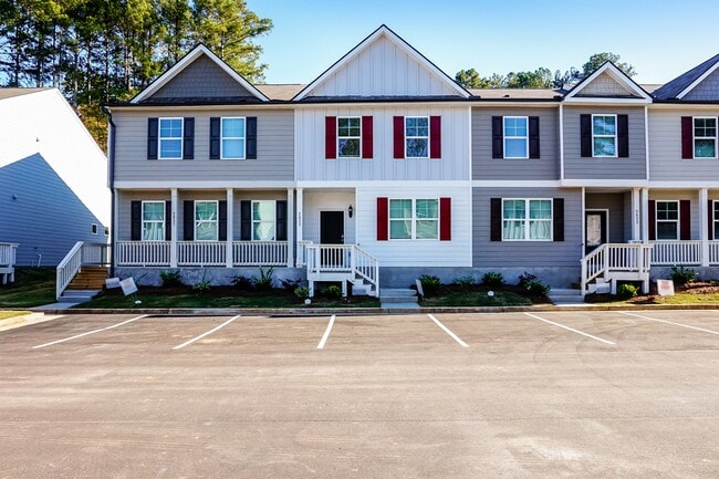 Building Photo - 2847 Saratoga Lake View