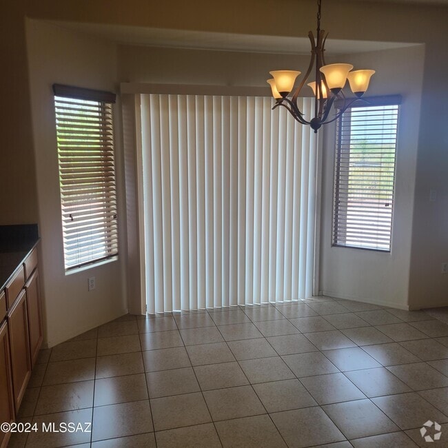 Building Photo - 7448 E Sycamore Park Blvd Rental