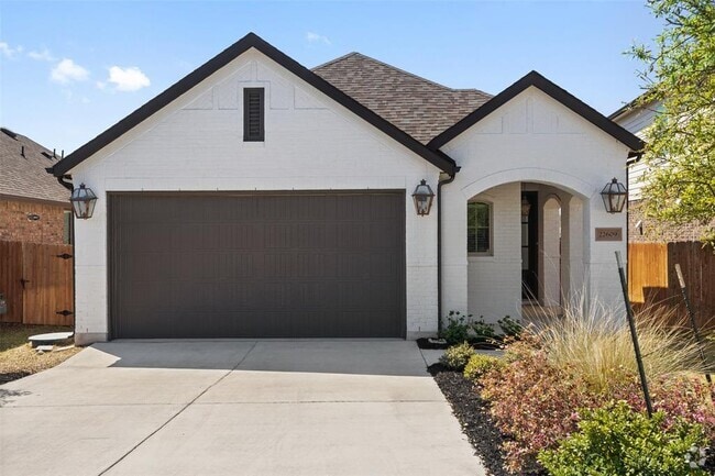 Building Photo - 22609 Bristlegrass Ln Rental