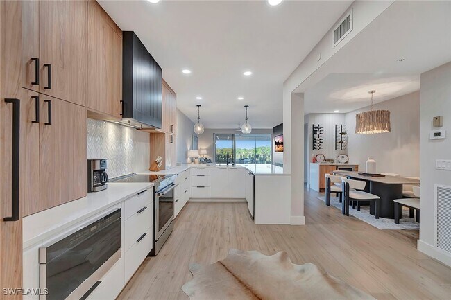 Photo - 7671 Pebble Creek Cir Unidad 303