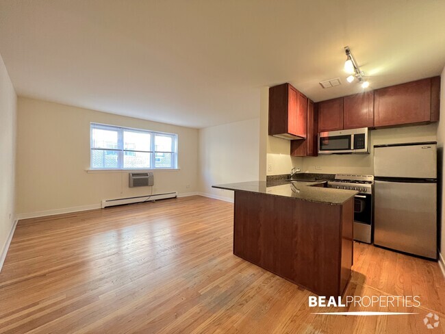 Building Photo - 626 W Wrightwood Ave Unit Studio Rental