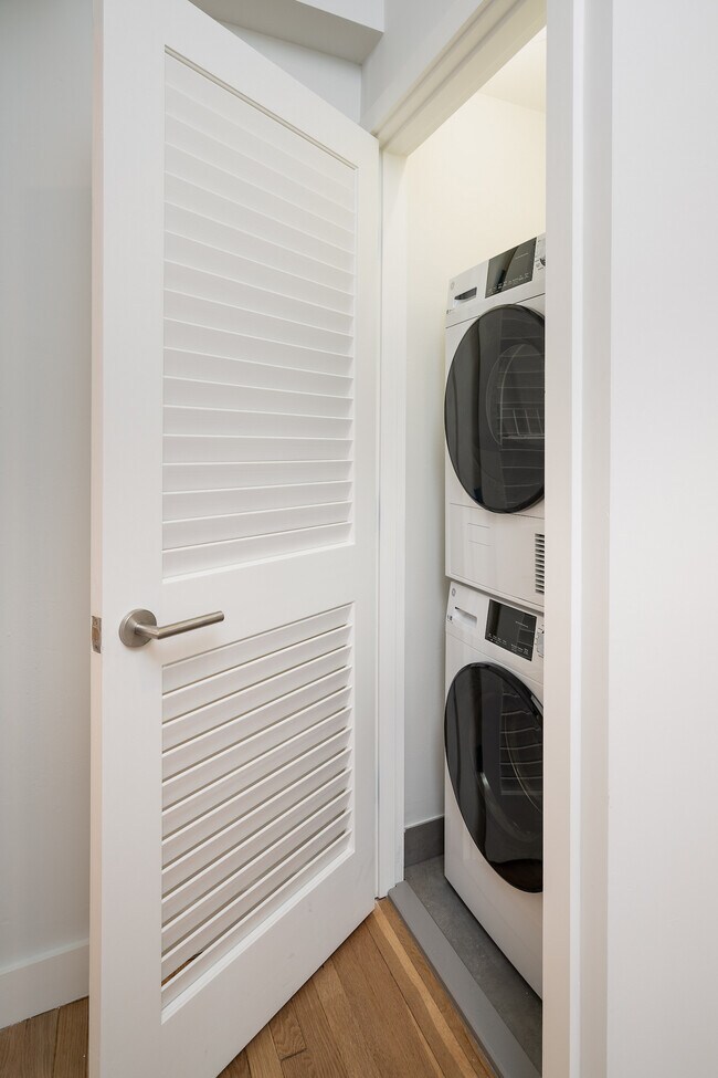 Photo - 18 Forest St Unit 31