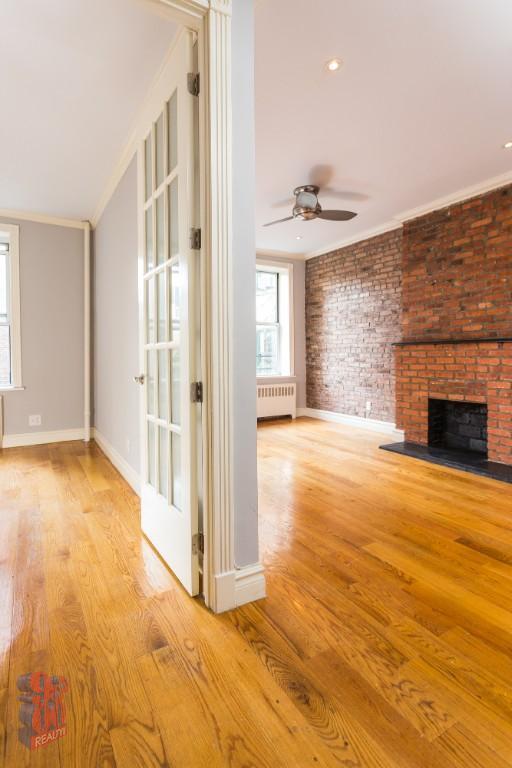 Building Photo - 562 Hudson St Unit 7 Rental