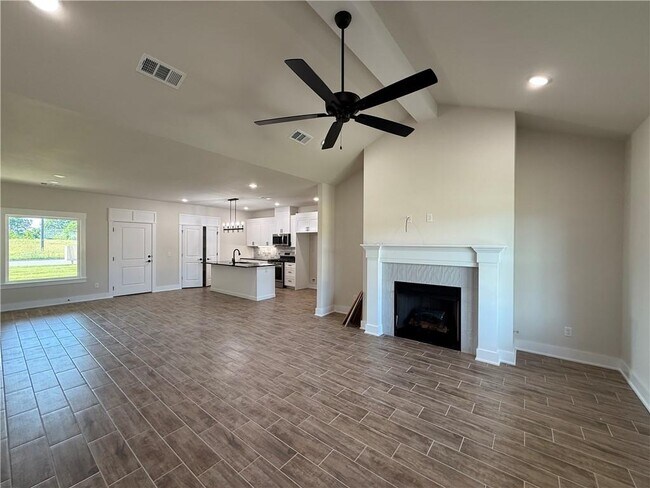 Photo - 40 W Gilpin St