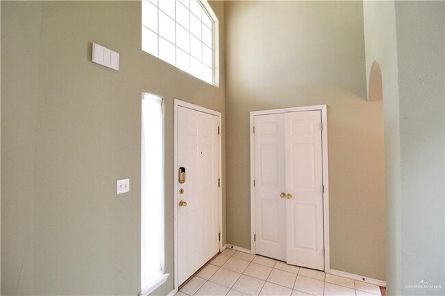 Photo - 25 N 22nd St