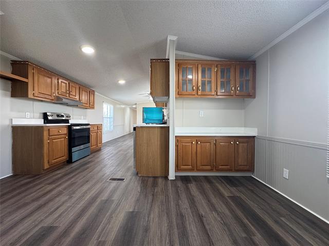 Photo - 1204 Traders Rd