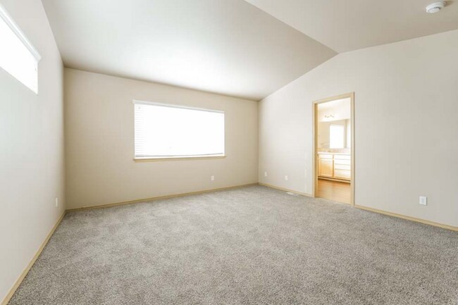 Photo - 7581 89th Pl NE