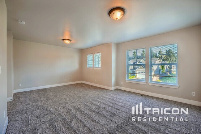 Photo - 4621 204th St Ct E