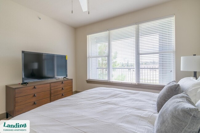 300 Enclave Dr Unit 3-3119