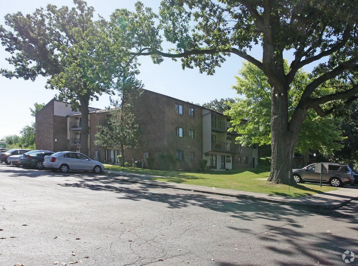 Photo - Sherwood Apartments