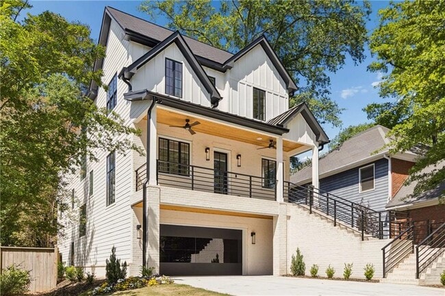 Photo - 1385 Sylvan Cir NE