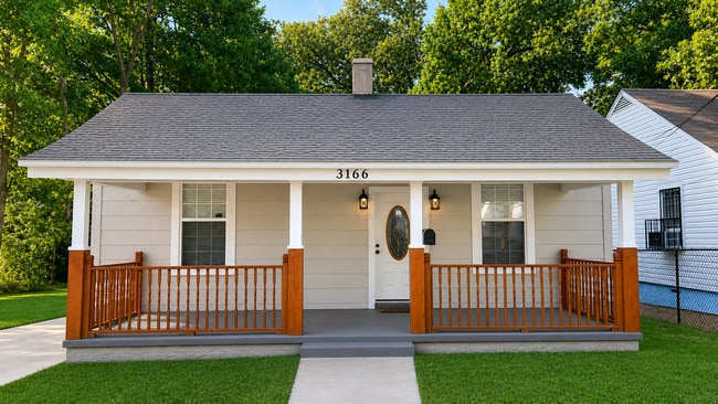 Building Photo - 3166 Pershing Ave