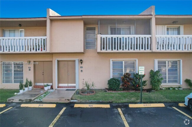 Building Photo - 17190 SW 94th Ave Rental