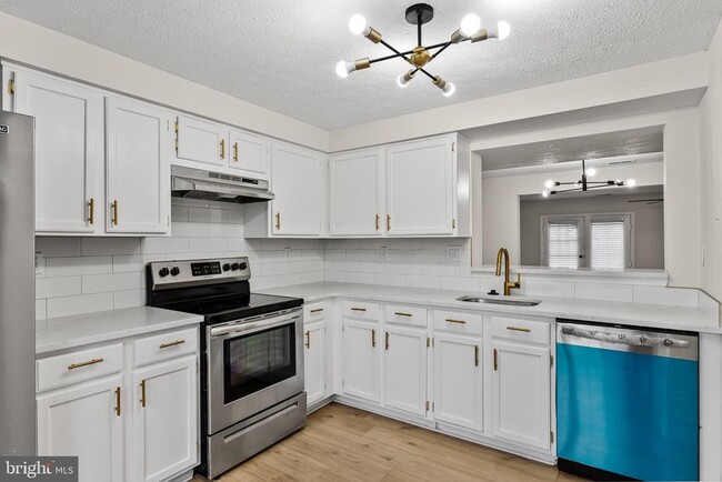 Photo - 127 Villa Knoll Ct