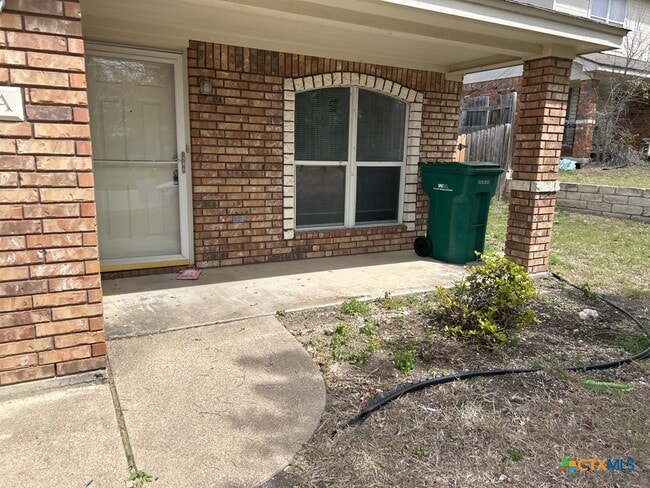 Photo - 313 Jeff Gordon Dr Unit A