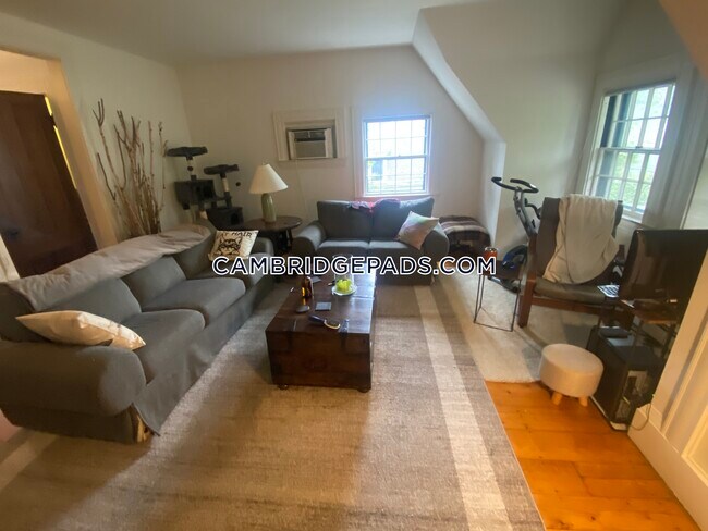 Photo - 115 Upland Rd Unit 3