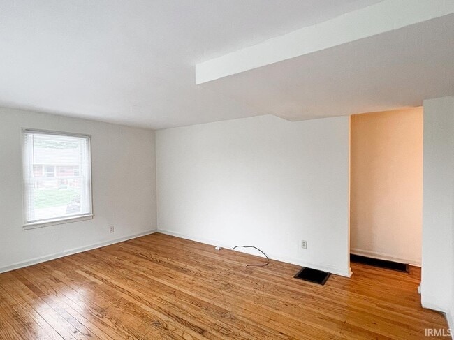 Photo - 330 N Roosevelt St