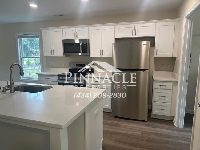 Photo - 217 Munford St