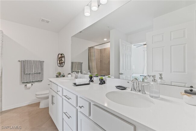 Photo - 43997 Boardwalk Loop Unidad 1821