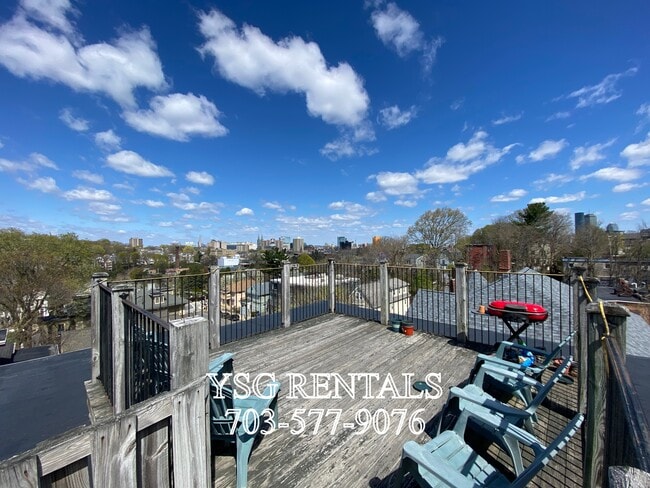 Photo - 4 Romar Ter Unit #3