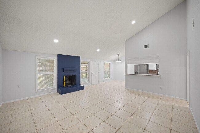 22202 Cimarron Pkwy