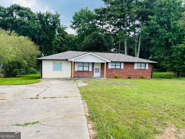Building Photo - 2270 Pope Rd