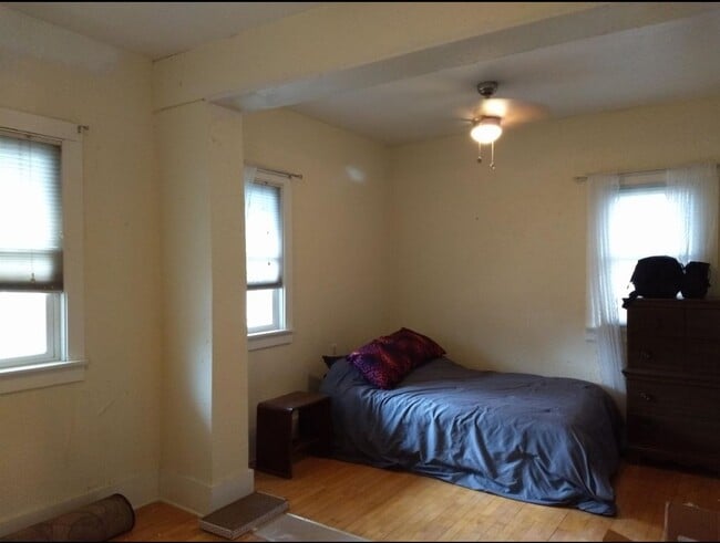 Photo - 338 Ellis St