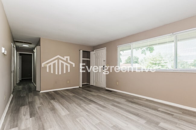 Photo - 5896 Harshmanville Rd
