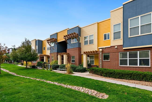 Building Photo - 11310 Colony Cir Unit 11310 Colony Cir