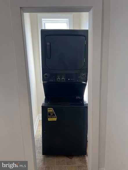 Photo - 438 Mitchell Ave